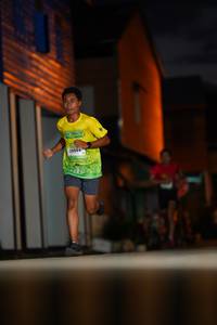 BIB: 50344
                            <button type="button" onclick="openModal(21742399)" class="btn btn-primary btn-sm float-right btn-popup" data-toggle="modal" data-target=".modal-high-quality">
                        <i class="fas fa-shopping-cart"></i> Add to Cart
                    </button>
                                            <button type="button" onclick="isThisMe(21742399, true)" class="btn btn-success btn-sm float-right btn-popup btn-isme hidden" data-toggle="tooltip" data-placement="bottom" title="นี่คือรูปของคุณใช่ไหม คลิกที่นี่เพื่อเอาเข้าอัลบั้ม">
                        <i class="fas fa-plus"></i> Add to album
                    </button>
                    <button type="button" onclick="isThisMe(21742399, false)" class="btn btn-warning btn-sm float-right btn-popup btn-isnotme hidden">
                        <i class="fas fa-ban"></i> Remove from album
                    </button>